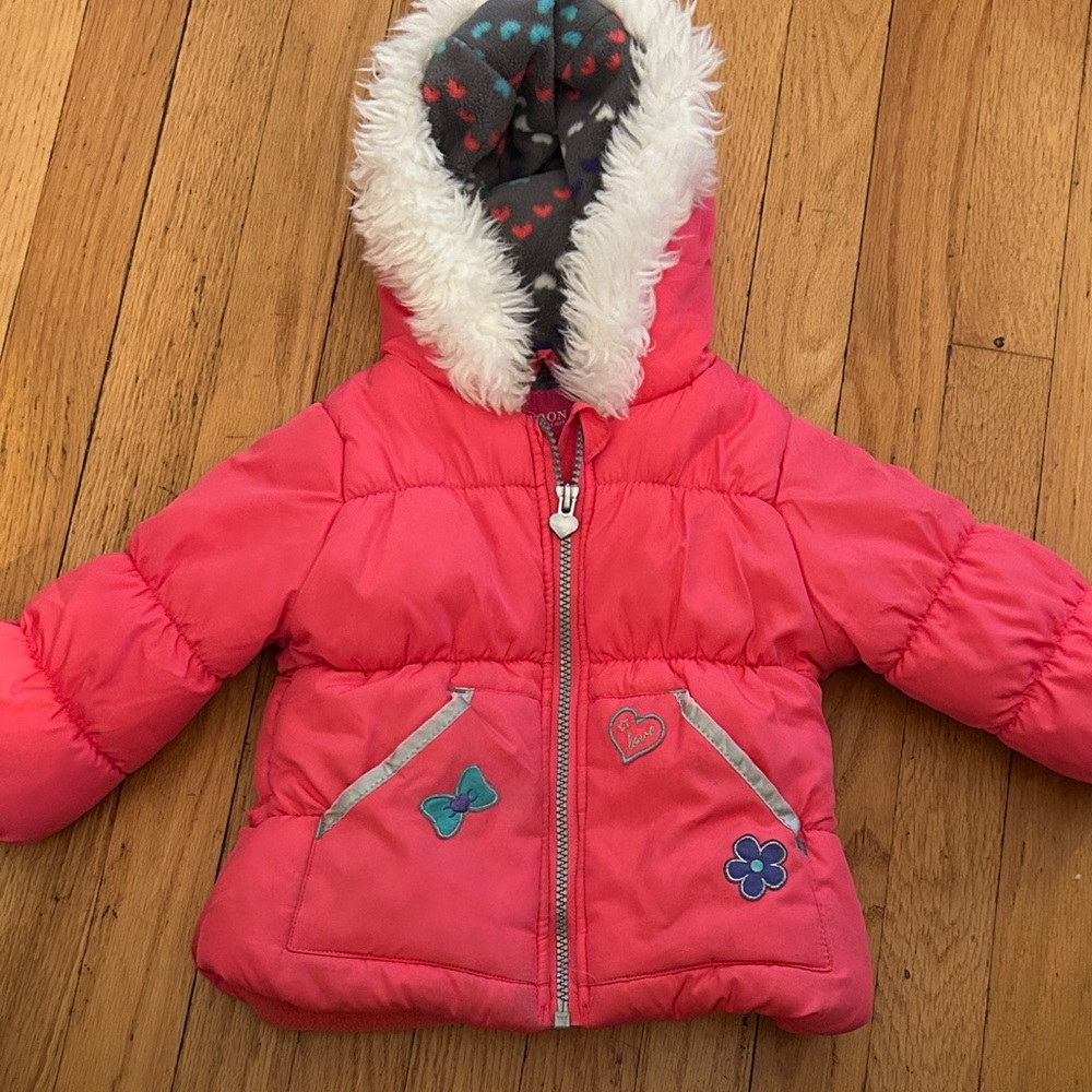 London Fog Gray Fleece with Colorful Hearts